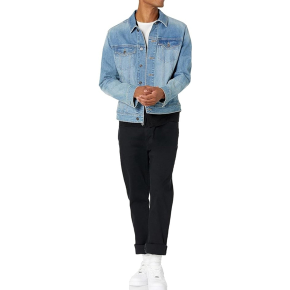 Amazon Essentials Men's Slim-Fit Bootcut Jean - Picture 4 of 4